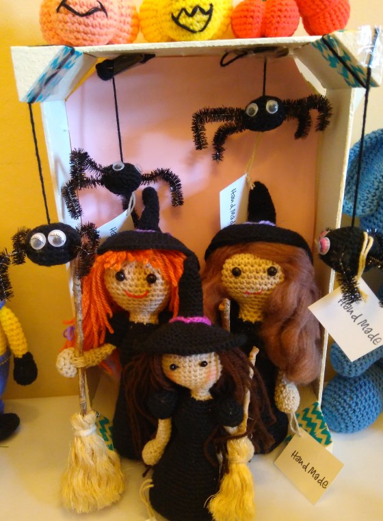 Amiguitos de Crochet- Amigurumi-Halloween brujitas amigurumi